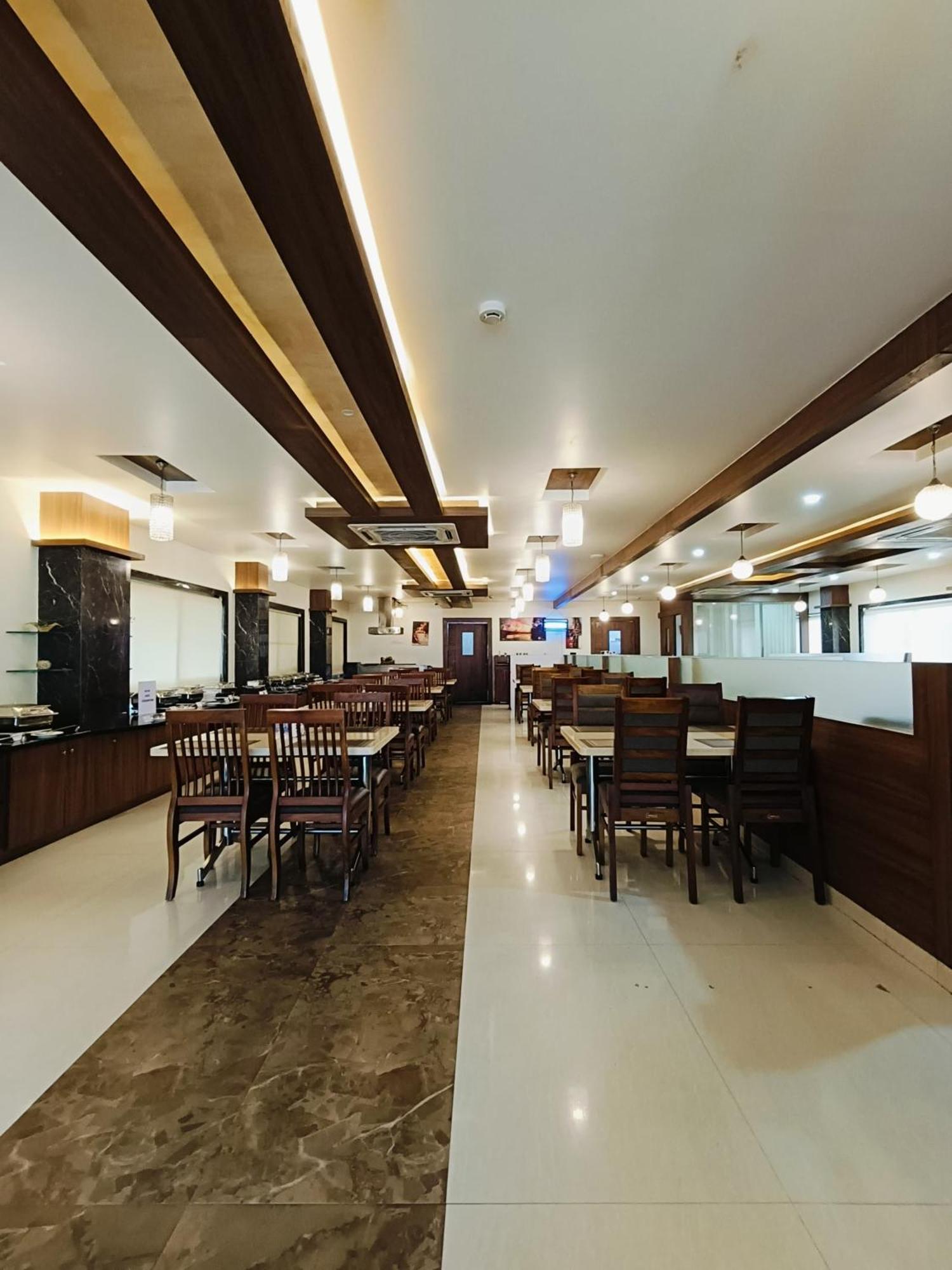 Holiday Residency Coimbatore Eksteriør bilde