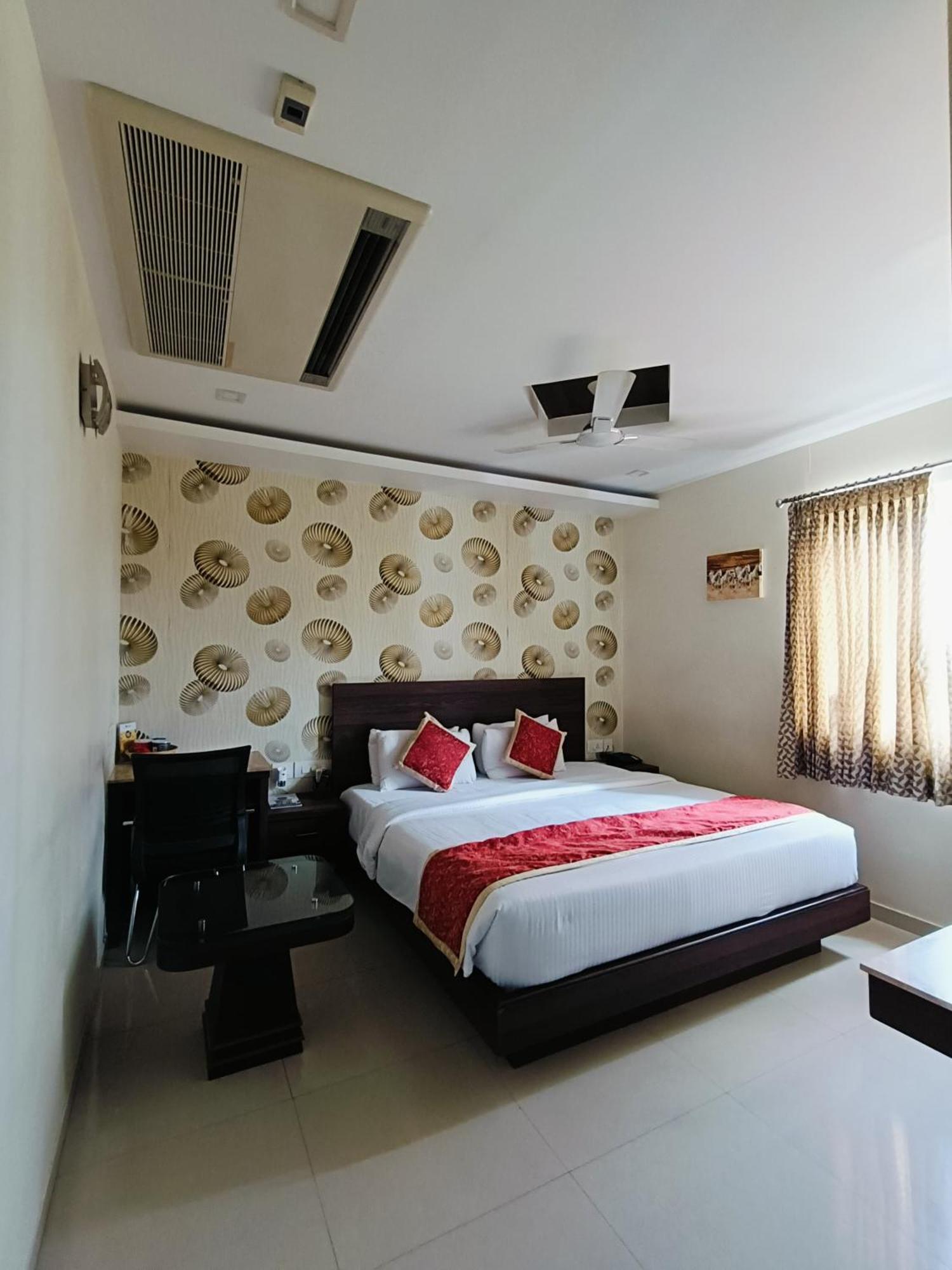 Holiday Residency Coimbatore Eksteriør bilde